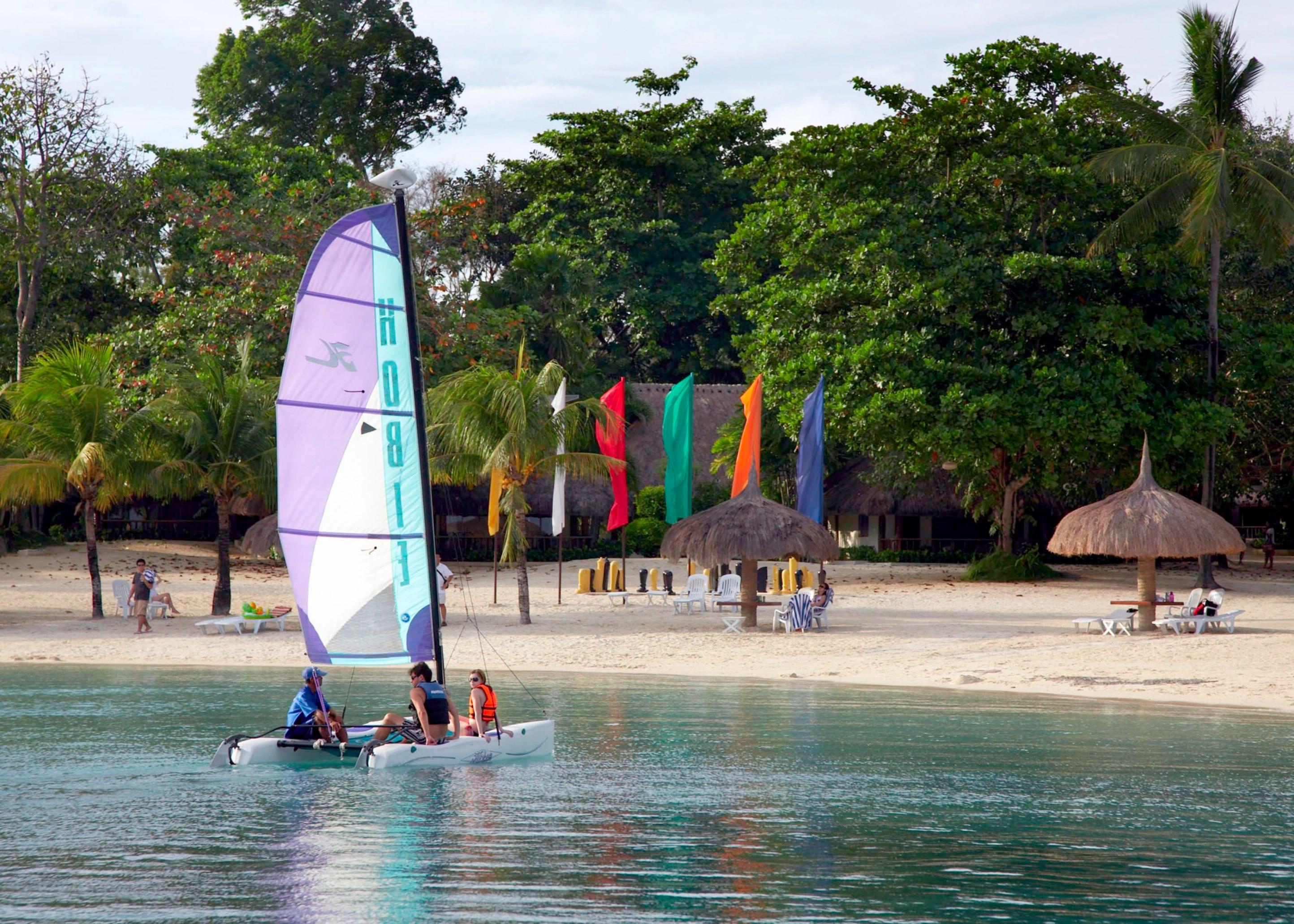 Bluewater Maribago Beach Resort Lapu-Lapu City Exterior photo